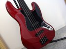 4erJazzyFretless02.jpg