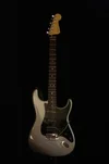 Fender-Am-Dlx-Strat-HSS-4.webp