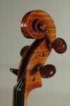 SeverinGeigenbauScrollAmati1-200x300.jpg