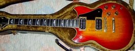 Yamaha SG.2000 redburst+.jpg