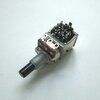 potentiometer-16mm-500k-b-massivschaft-mit-push-pull-switch-4-circuit-fuer-sv5470-3vr00a0001-3vr.jpg