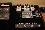 Pedalboard_Detailansicht_MB.webp Pedalboard_Detailansicht_MB.webp