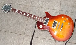BaCH PL-3 Les Paul Standard copy 2006.webp