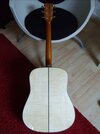 Gitarre ganz hinten1.jpg