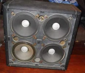 hiwatt-412-cabinet-bass-reflex-978269.webp