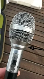altes mikrofon.jpg altes mikrofon.jpg