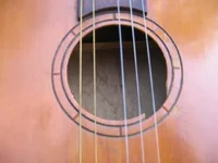 HÃ¶fnerKlassik Schallloch.webp