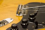 Fender Strat-3.jpg