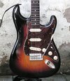 Squier Classic Vibe 60s Strat 2010 body tortoise pickguard.jpg