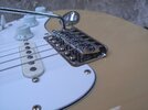 Squier VM Strat 70s RW VBL  2017 detail 01.jpg