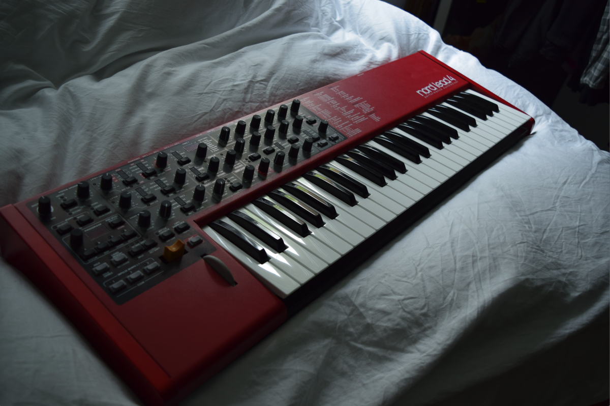 nordlead4 virtueller analogsynth nagelneu, Rechnung, alles ...