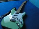 Squier Fat Strat 2006 (2).jpg