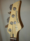 G&L sickle head bass IC ohne tit.jpg