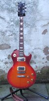 Marathon MG 120 (prob. late 80s, splitable humbuckers, fret edge binding ...) 4,9kg.jpg