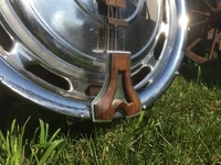 cigar_box_guitar_hubcap_13.jpg