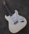 Squier Japan Vintage  JV Stratocaster 1983 white.jpg