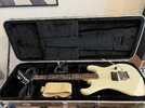 Kramer Striker ST100 Gitarre mit Koffer