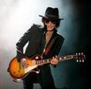 Joe-Perry500.jpg Joe-Perry500.jpg