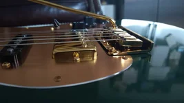 tremolo-small.webp