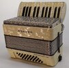 Hohner Imperial IIA (weiss).jpg