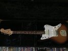 Fender Jazzmaster RW 3TS Front Komplett.JPG