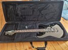 Ibanez Premium RG870Z Black Gitarre mit Koffer (UPGRADES!)