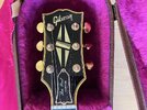 LesPaul Gibson 9v16.jpg