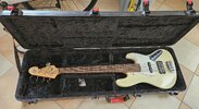 Sandberg California TM5 Jazzbass Creme White inkl. Gator Case