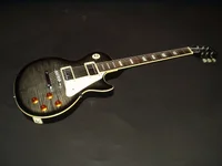 GuitarsHomepage 044_web.webp