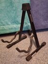 Stand f. E- or Acoustic Guitar
