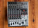 Behringer Xenyx X1204 USB - 12 Kanal Mischpult - Interface