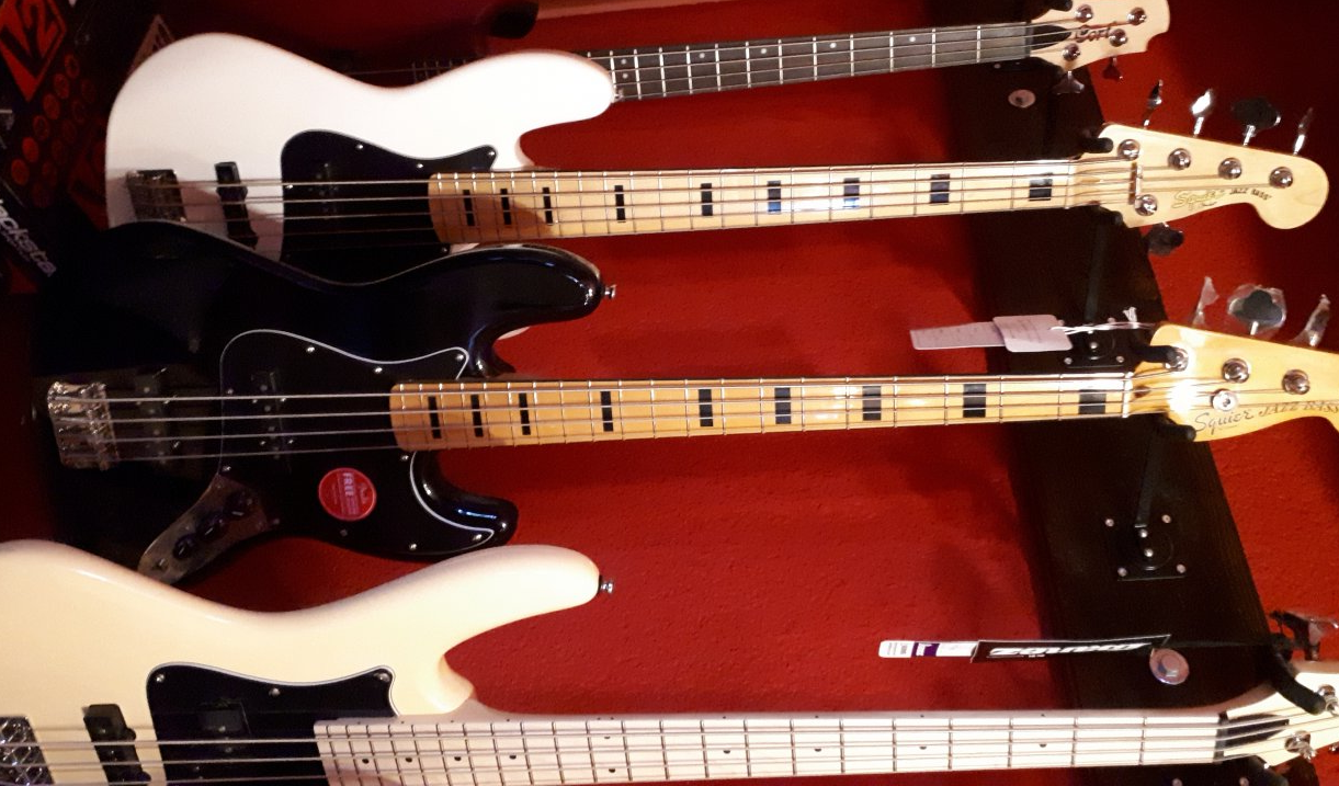 Classic Vibe 70's Jazz Bass