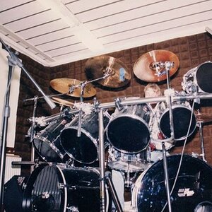 Drums-3_smaller.jpg