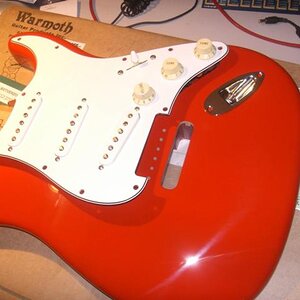 aa red body PG_640x480.jpg