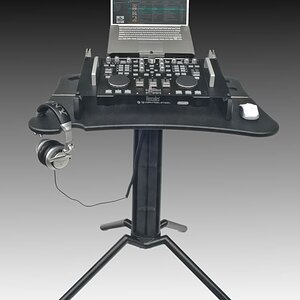 Platform_front_equp_4.jpg