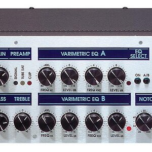 HUGHES & KETTNER BASSBASE600.jpg