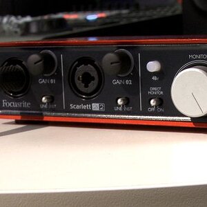th_t_Focusrite_Scarlett.jpg