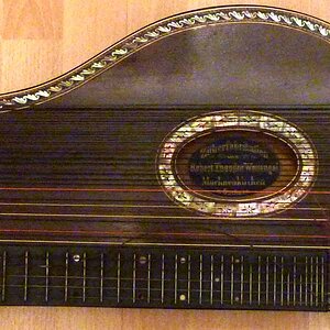 Zither.jpg