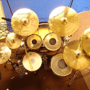 Masterwork Resonant + Iris over Tama Superstar smaller.jpg