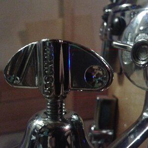 Schraube schlechte halterung.jpg