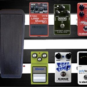 Pedalboard.jpg