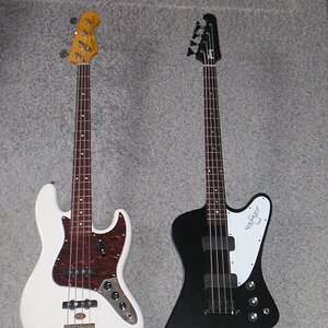 SquierJazz und T-Bird short.JPG