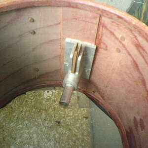 Tom Halterung innen.JPG