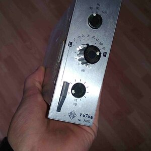 Telefunken V676a.jpg