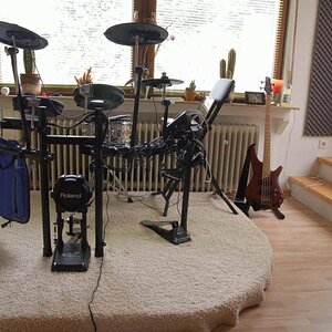 roland TD 11.jpg