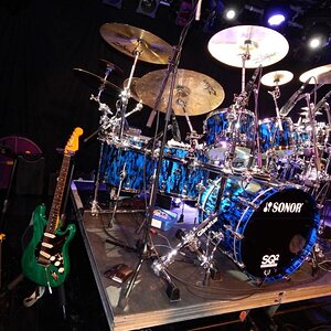 Gavin Harrison 015 (Medium).jpg