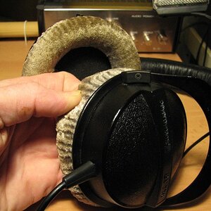 DT770-1.jpg