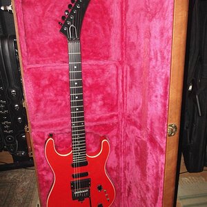 Gibson U2 Fer Red BX_05.JPG