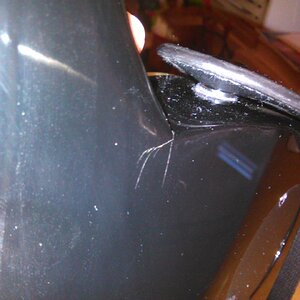 Bild Riss Hals 02.jpg