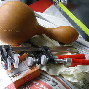 Shekere Riss Reparatur - Reparatur Equipment.jpg